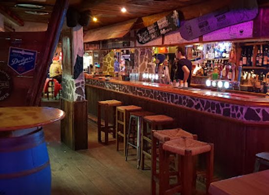 france/les-arcs/bar/chez-boubou-arc-1800