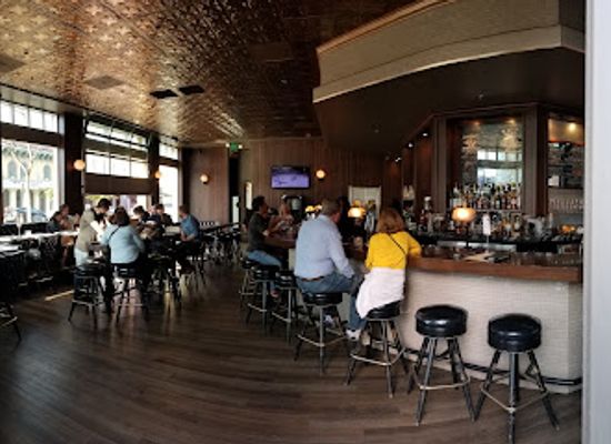 california/long-beach/downtown-long-beach/bar/the-stave-bar