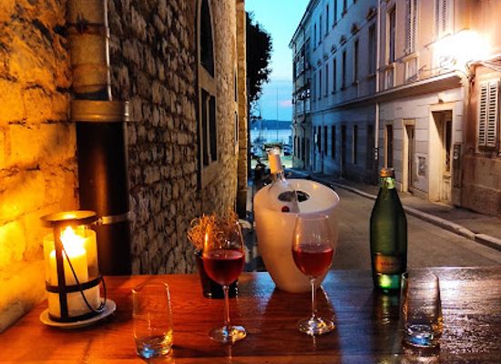 croatia/posavina/bar/boca-wine-bar