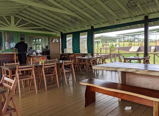 barbados/saint-joseph/bar/the-farm-house