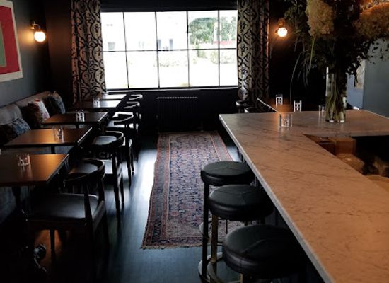 connecticut/bear-mountain/bar/the-edward-wine-cocktails-small-plates