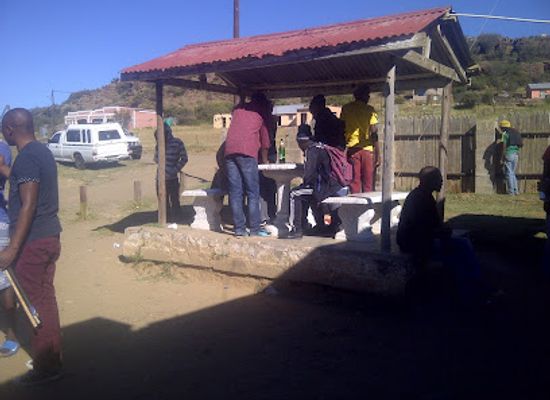 lesotho/qacha-s-nek/bar/yonela-tavern