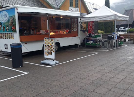 norway/flam/bar/flam-sjomat-and-vilt-suwannaprom