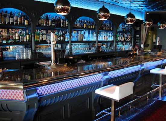 spain/marbella/bar/joys-live-bar-nightclub