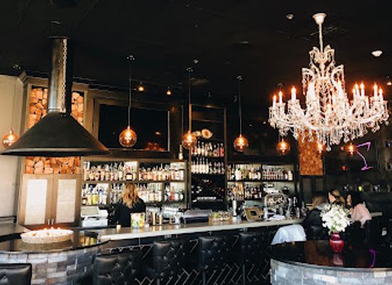 washington/northern-cascades/bar/glow-martini-lounge