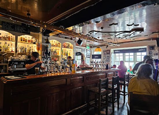 ireland/county-cork/bar/the-bulman-bar-restaurant-kinsale