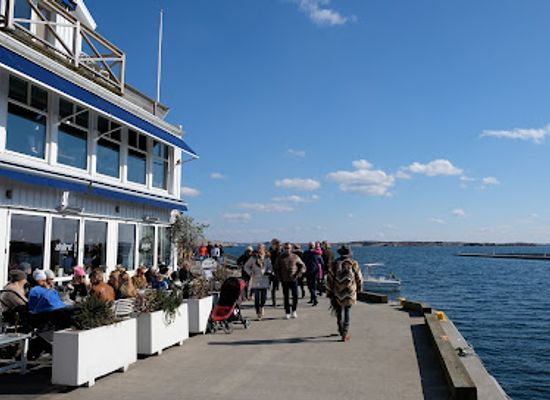 sweden/bohuslan/restaurant/skarets-krog-cafe