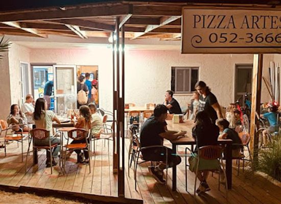 israel/arava/bar/pizza-artesanal