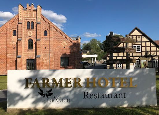 germany/mecklenburg/bar/das-kranich-restaurant-bar-basedow-mecklenburgische-seenplatte