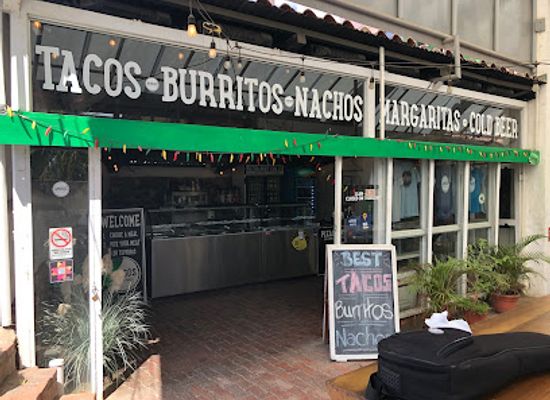 costa-rica/playa-flamingo/bar/amigos-tacos-y-beer