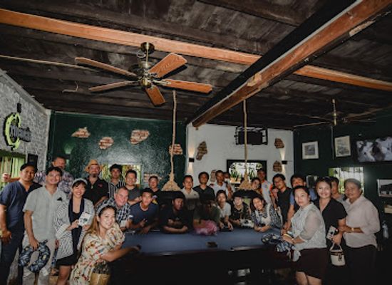 laos/plain-of-jars/bar/redbul-sport-bar