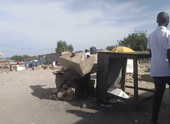 nigeria/maiduguri/bar/mshelia-barbing-saloon