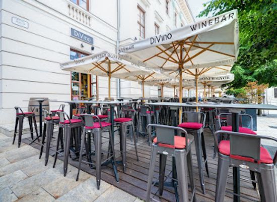 hungary/gyor/bar/divino-gyor