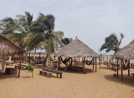 benin/ouidah-beach/bar/zone-5-playa