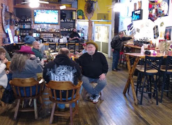 illinois/quad-cities/bar/broken-saddle