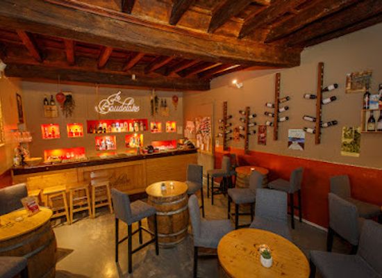 italy/piedmont/bar/le-baudelaire-wine-gin-bar