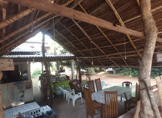 sri-lanka/anuradhapura-district/bar/kamu-machan