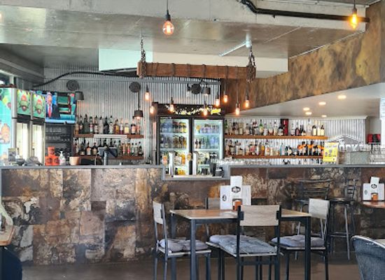 australia/fraser-island/bar/the-dock-hervey-bay-tapas-bar-restaurant