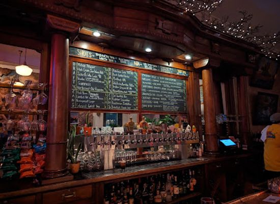 ohio/western-ohio/bar/liberty-s-bar-bottle-shop