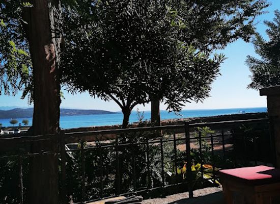 croatia/kvarner-gulf/bar/pub-tiffany