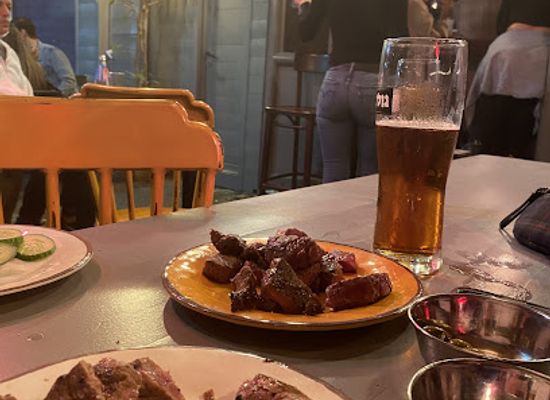 israel/ra-anana/bar/beit-habeera