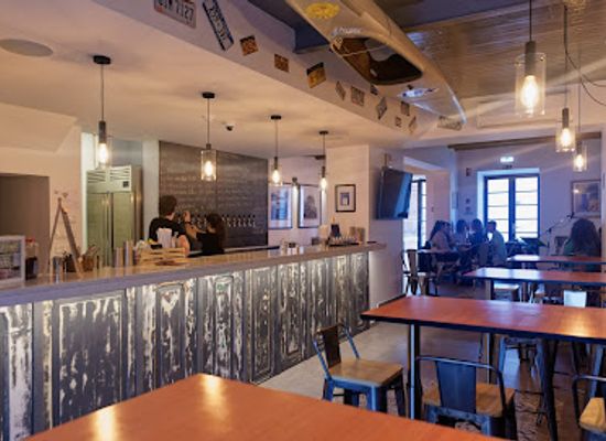 portugal/peniche/bar/bar-1