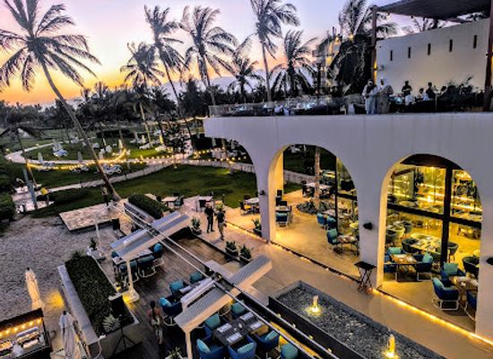 oman/salalah/bar/skybar-crowne-plaza