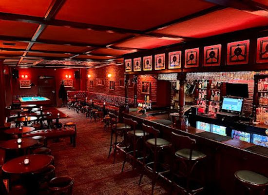 norway/viken/bar/lloyds-pub