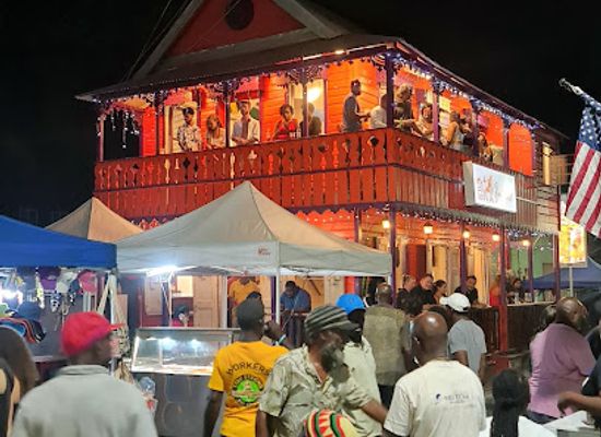 saint-lucia/gros-islet-quarter/bar/friday-night-street-party