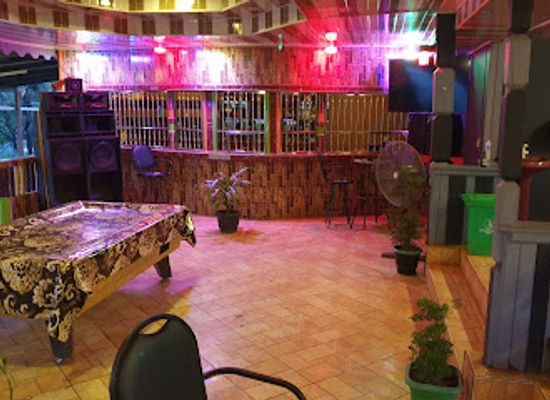 guyana/iwokrama-forest/bar/m-d-travellers-resturant-and-bar