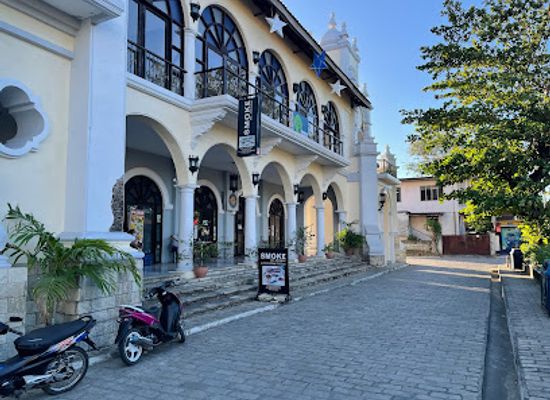 philippines/ilocos-region/bar/smoke-bar-and-restaurant