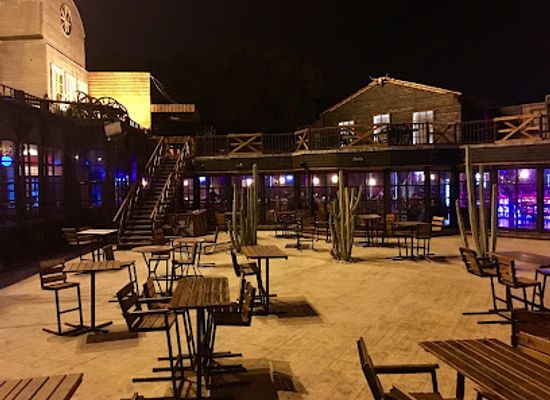 tunisia/the-sahel/bar/the-saloon-restaurant-lounge