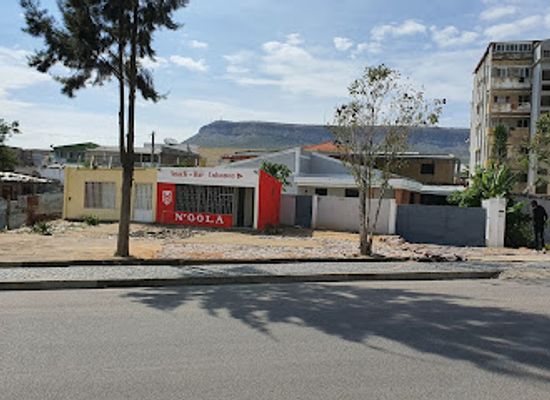 angola/serra-da-leba/bar/snack-bar-cubaneo