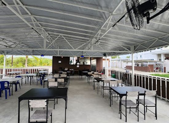 brunei/tasek-merimbun-heritage-park/bar/the-fisherman-s-hut