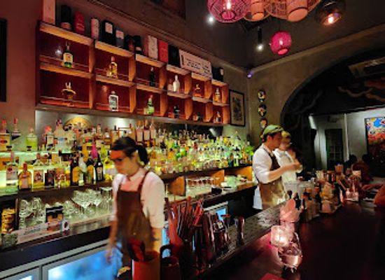 vietnam/hanoi/ba-dinh-district/bar/zodiac-mixology-and-wine