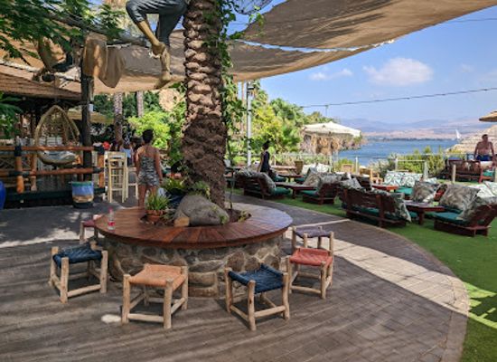 israel/galilee/bar/bora-bora