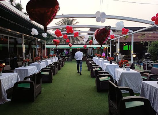 nigeria/middle-belt/bar/bamboo-lounge-collage-ikeja-gra