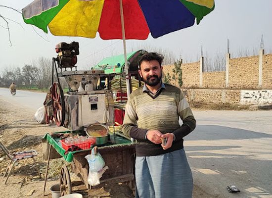 pakistan/peshawar/bar/sharbatoo-adda