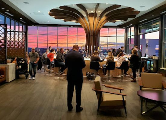 tennessee/knoxville/bar/radius-rooftop-lounge
