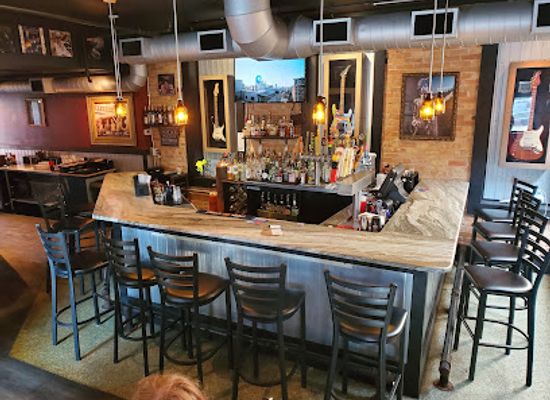 michigan/st-joseph/bar/buck-burgers-brew