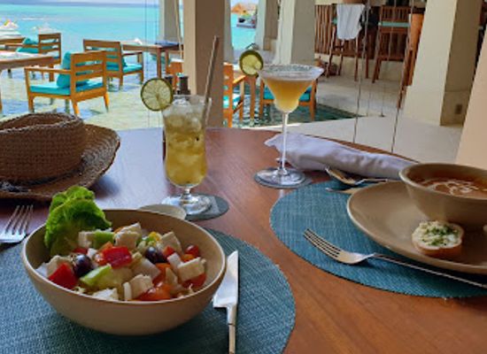 maldives/gaafu-alif-atoll/bar/zero-degree
