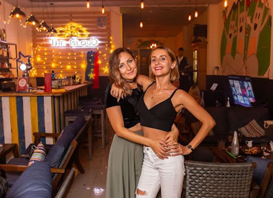 vietnam/nha-trang/nha-trang-cathedral/bar/the-cloud-bar