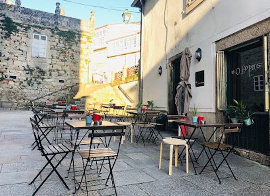 spain/santiago-de-compostela/casco-historico/bar/o-boneco-bar-santiago-de-compostela
