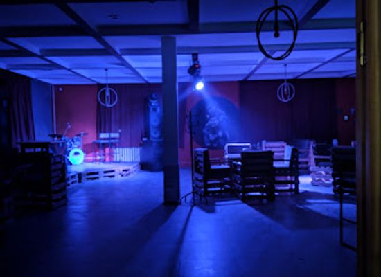kazakhstan/aktobe/bar/foxus-bar