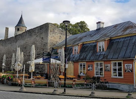 estonia/laane-county/bar/karme-kuulik