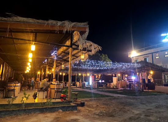 myanmar-burma/hpa-an/bar/the-barrels-pub-bottles