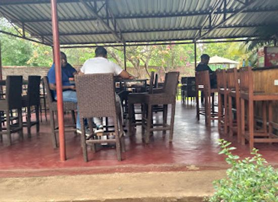 malawi/thyolo-highlands/bar/sky-lounge-bar