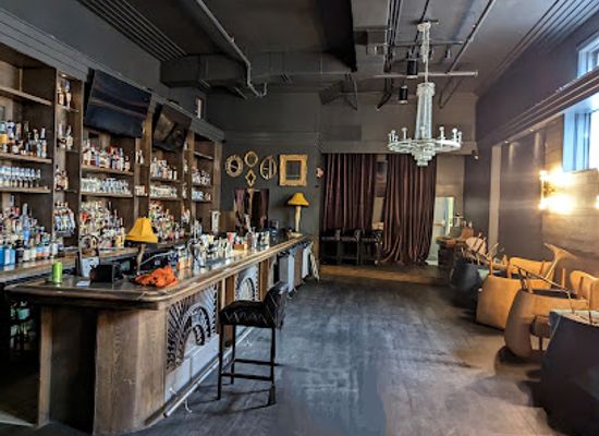 florida/first-coast/bar/the-grape-grain-exchange