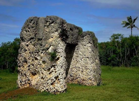 tonga/niuatoputapu-island/bar/maka-fa-akinanga