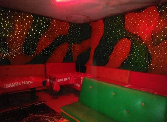 kenya/northern-frontier-district/bar/village-inn-bar-and-restaurant